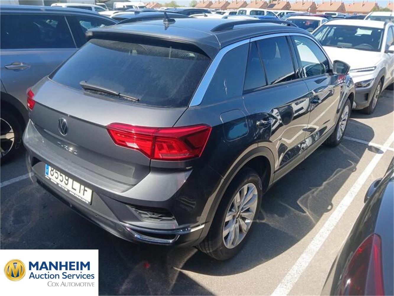 Foto Volkswagen T-Roc 24