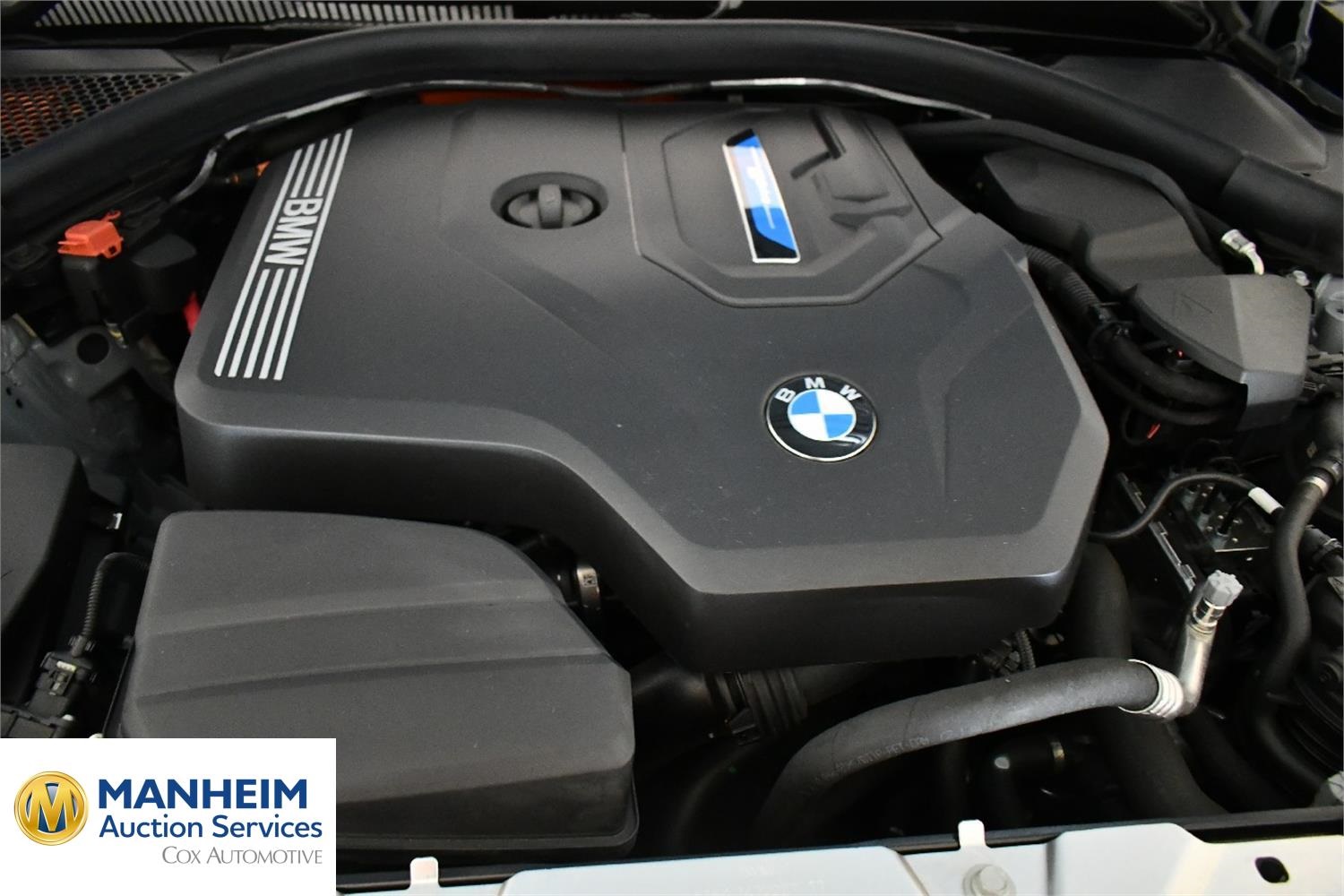 Foto BMW 330e xDrive Touring (G21) 13