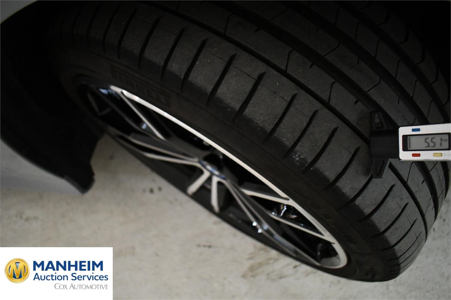 Foto BMW 330e xDrive Touring (G21) 24