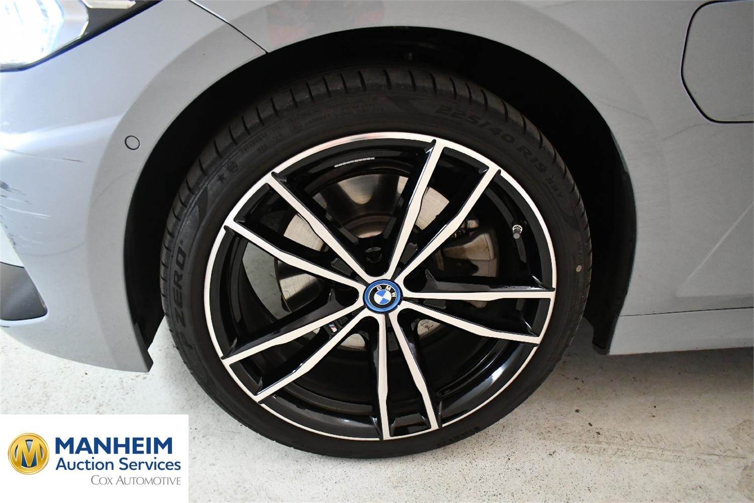 Foto BMW 330e xDrive Touring (G21) 31