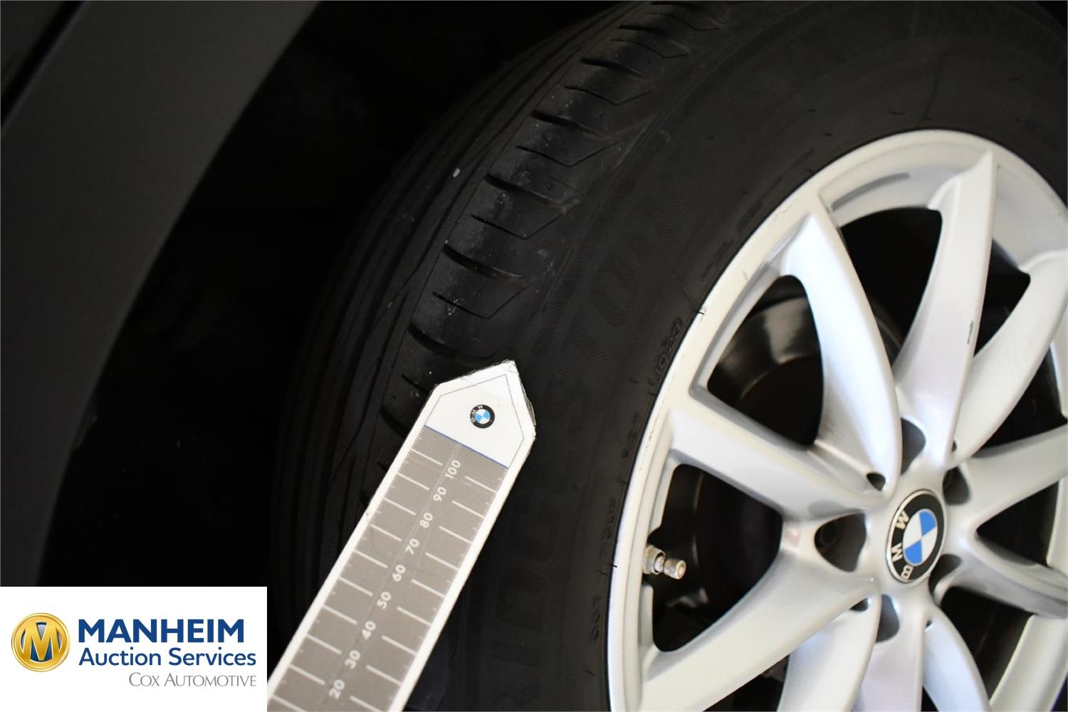Foto BMW X1 sDrive18d Corporate (F48) 35