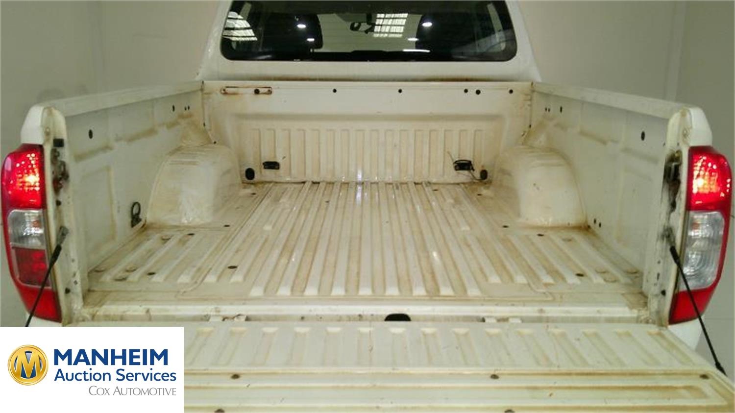 Foto Nissan NAVARA COM. 7