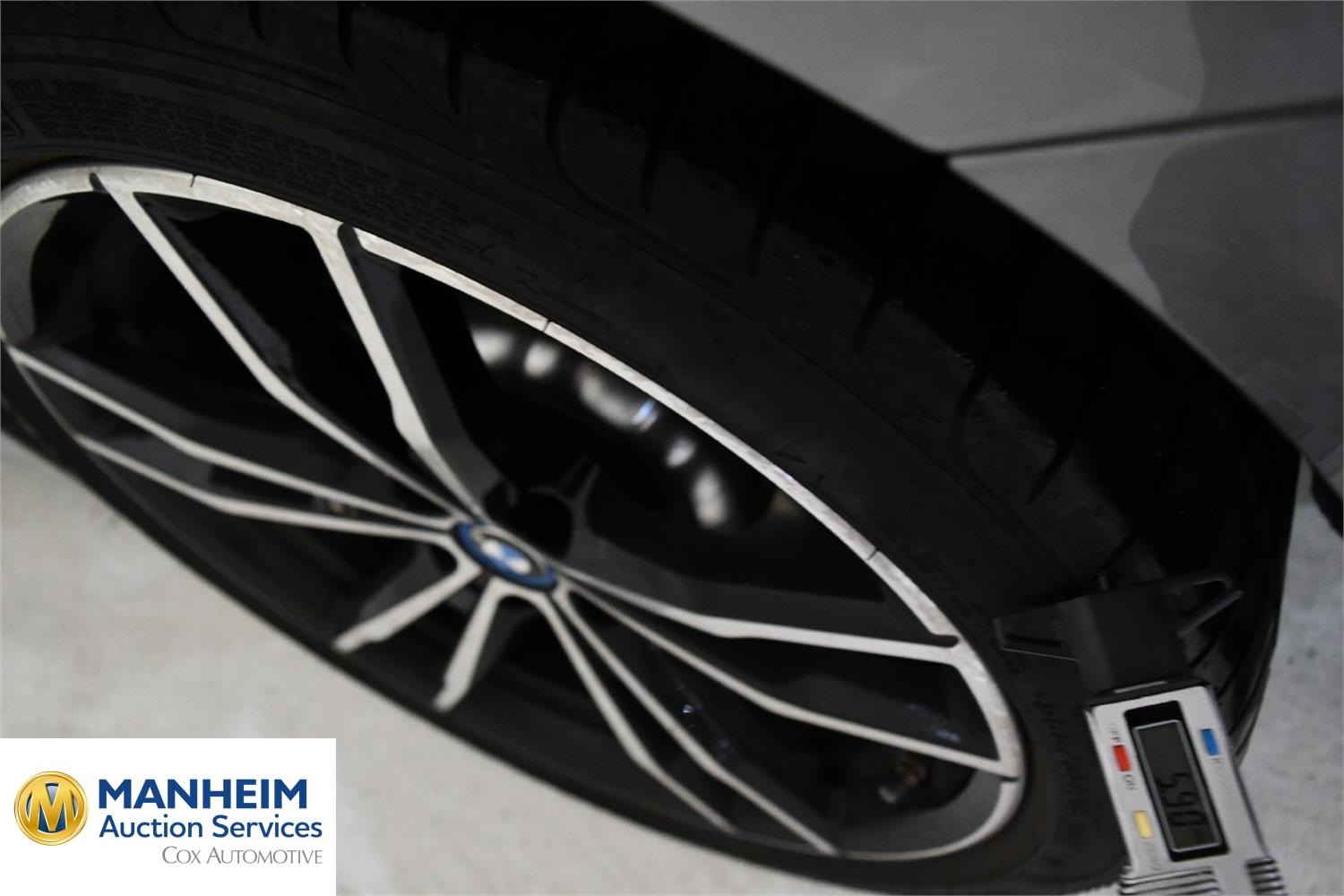 Foto BMW 330e xDrive Touring (G21) 22
