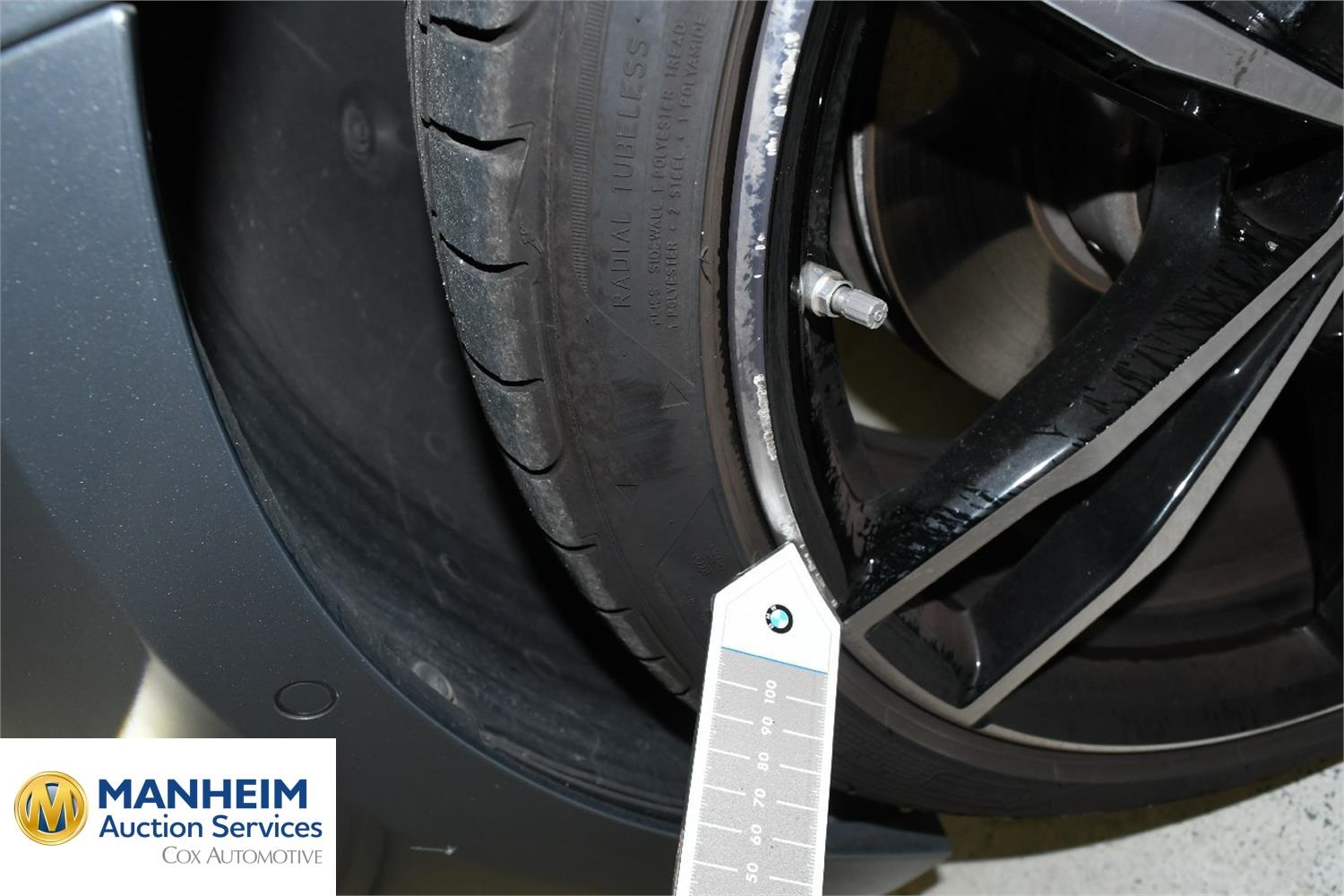 Foto BMW 330e xDrive Touring (G21) 46