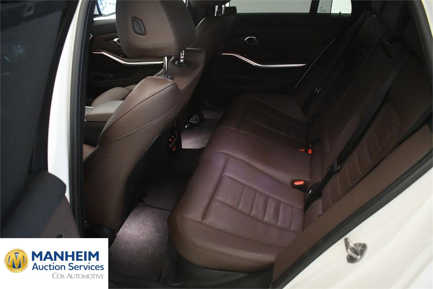 Foto BMW 320d xDrive Touring (G21) 10