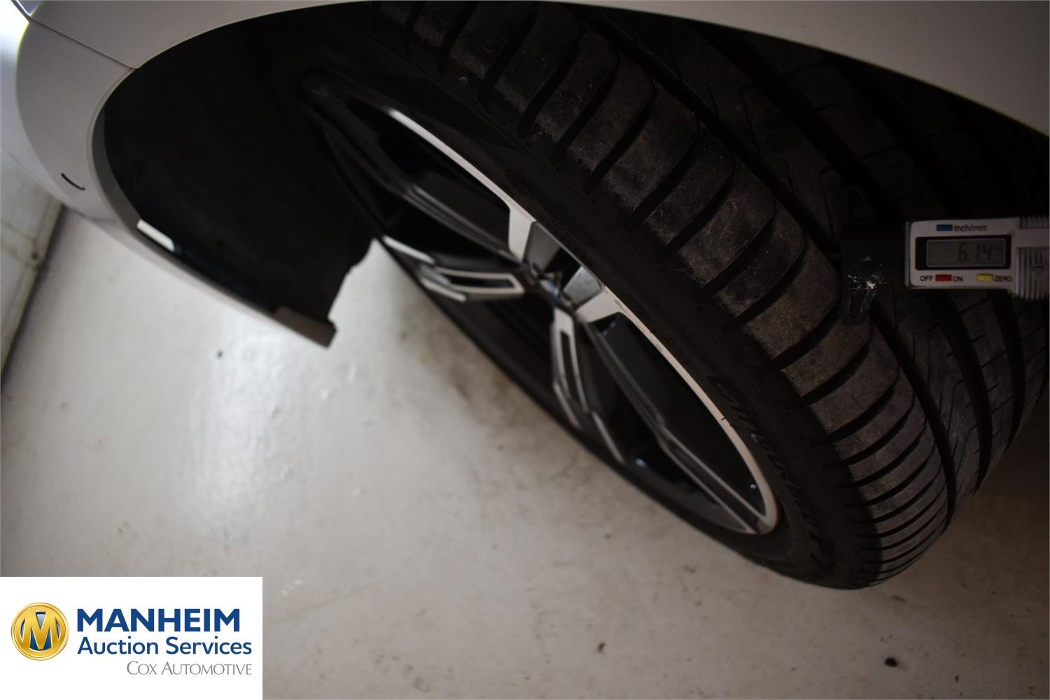 Foto BMW 320d xDrive Touring (G21) 20