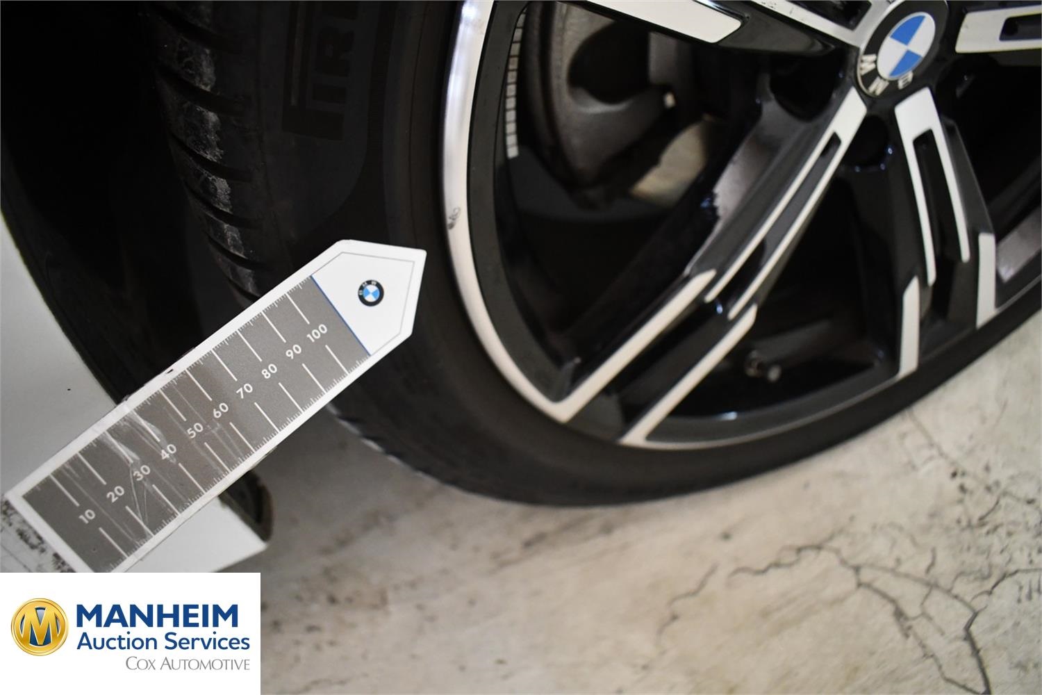 Foto BMW 320d xDrive Touring (G21) 35