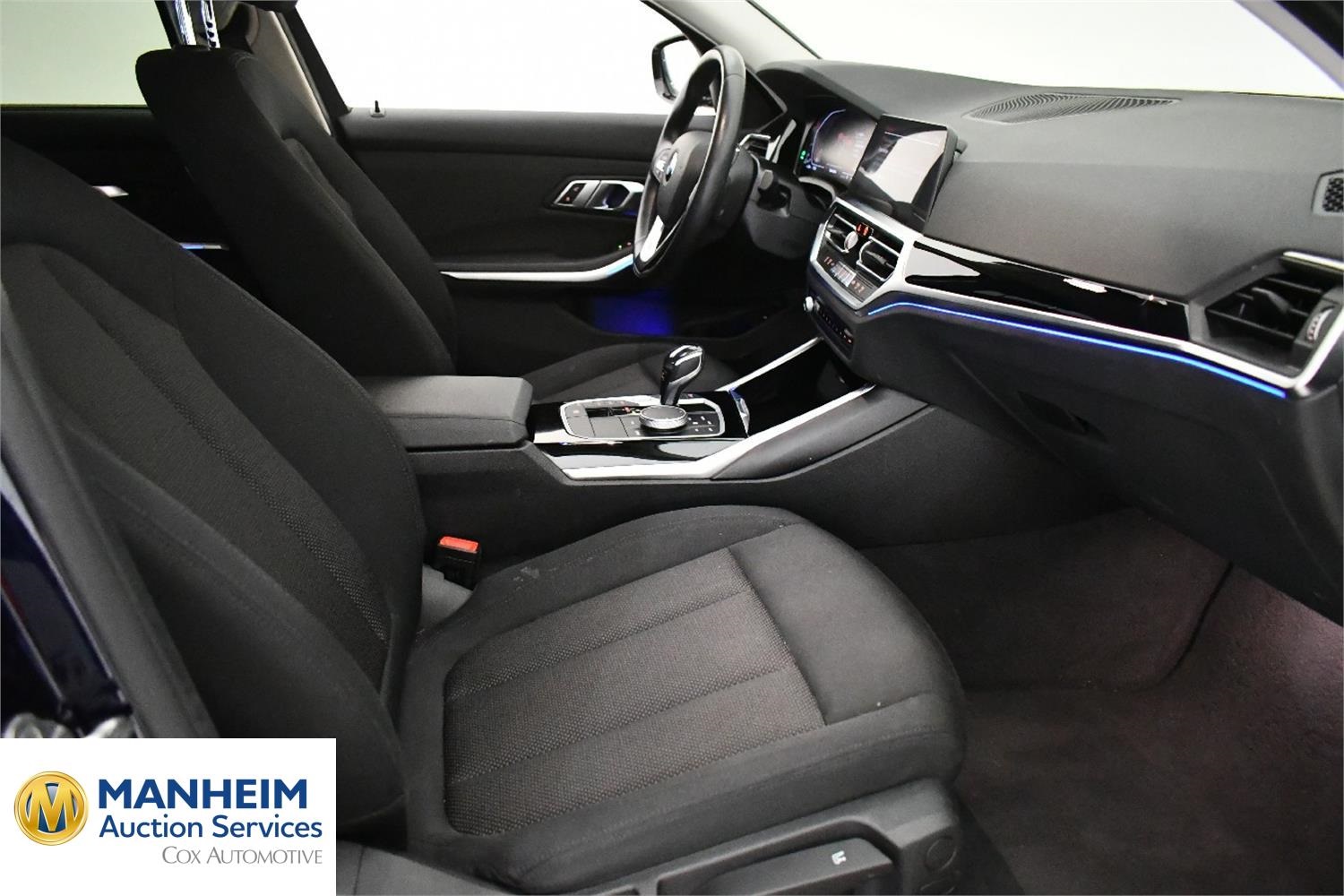 Foto BMW 318d Touring (G21) 5