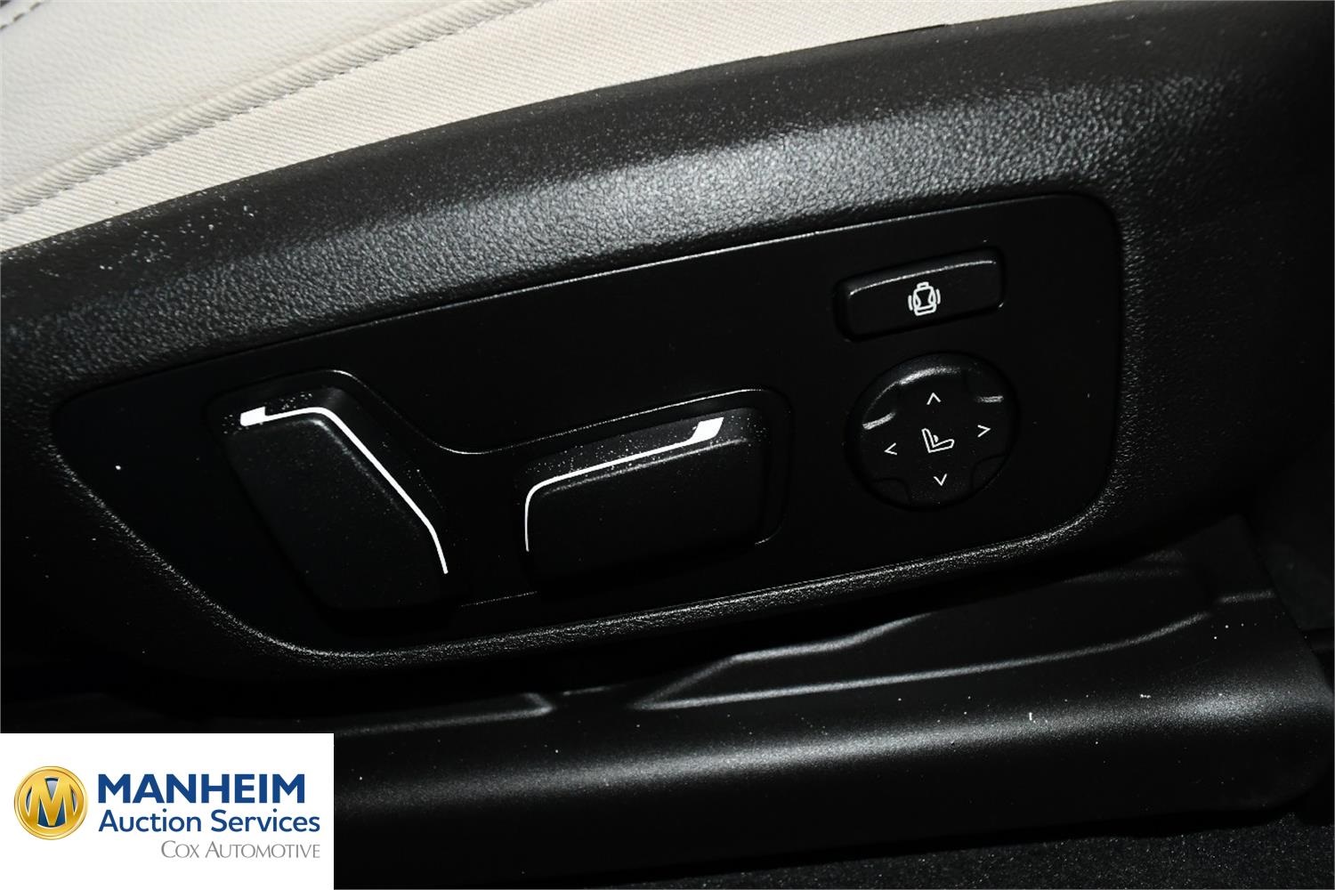 Foto BMW X4 M (F98) 18