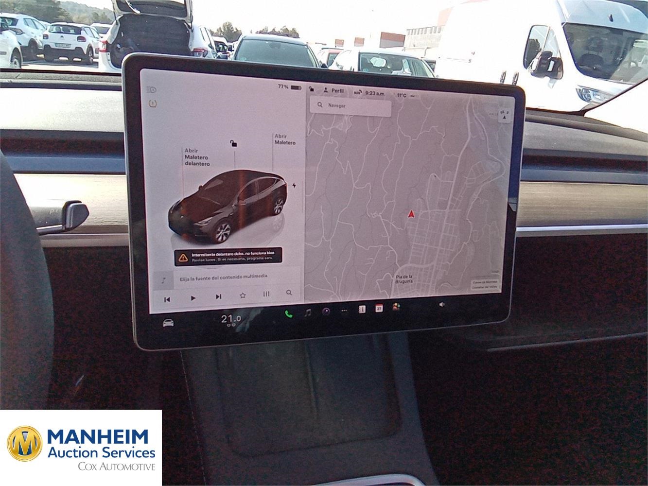 Foto Tesla MODEL Y 14