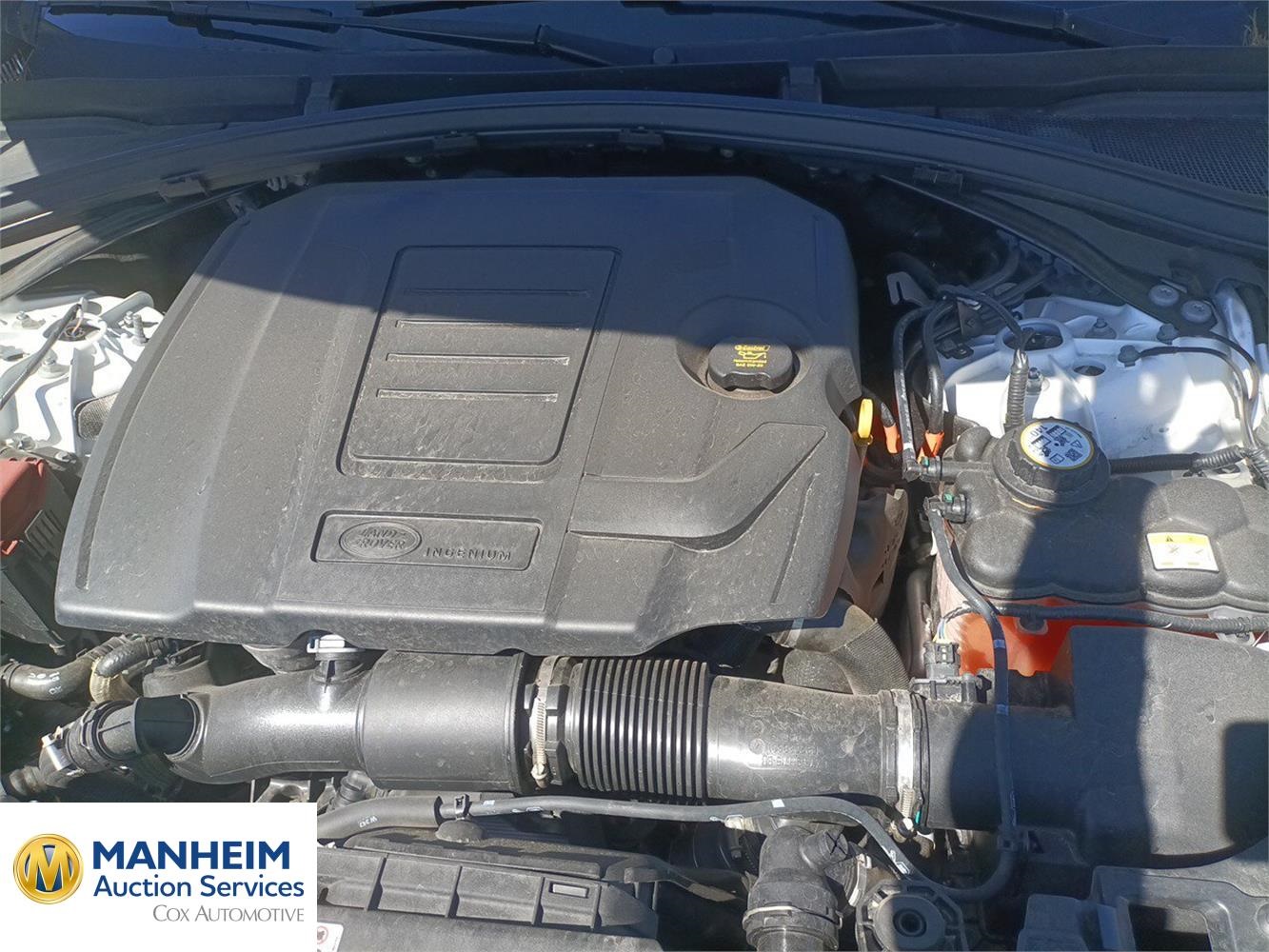 Foto RANGE ROVER Range Rover Velar 40