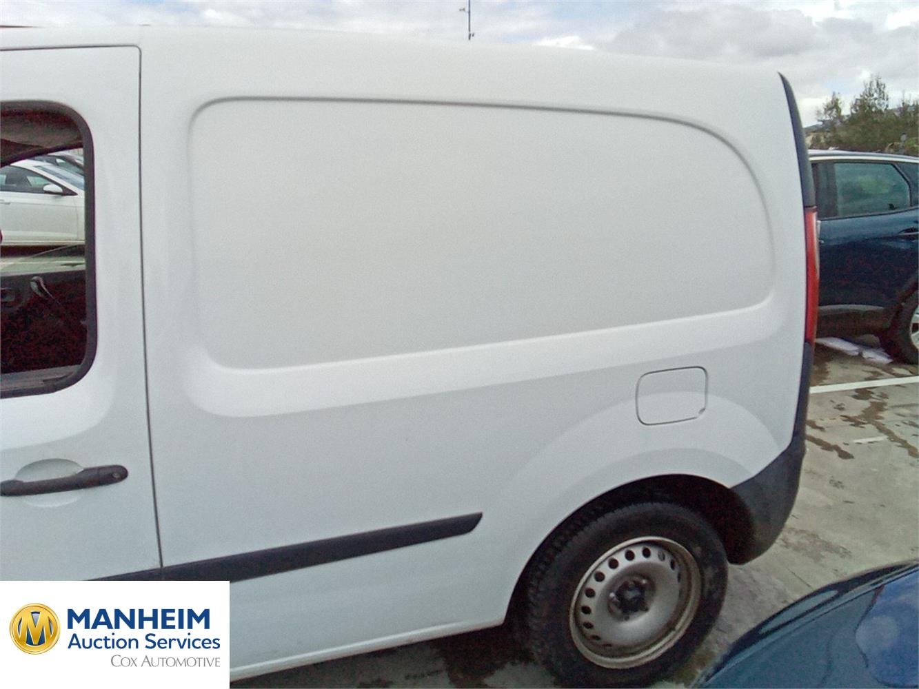 Foto Nissan KANGOO EXPRESS 24