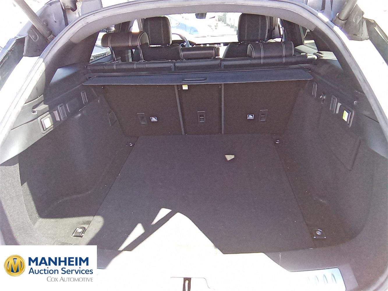 Foto RANGE ROVER Range Rover Velar 17
