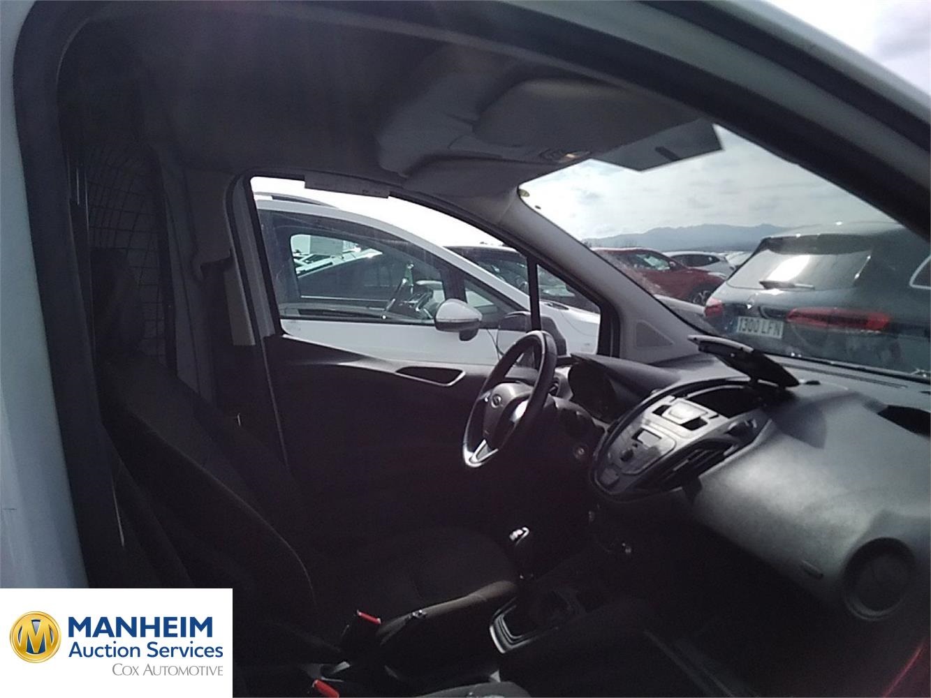 Foto Ford Transit  Courier 24