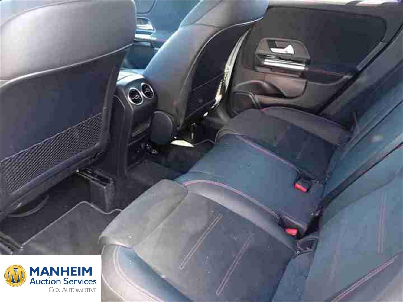 Foto Mercedes Benz GLA 22