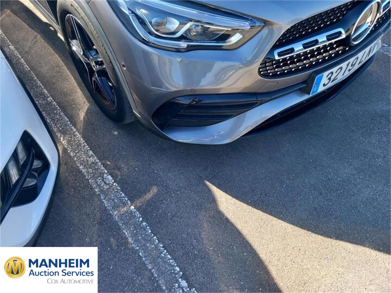 Foto Mercedes Benz GLA 27