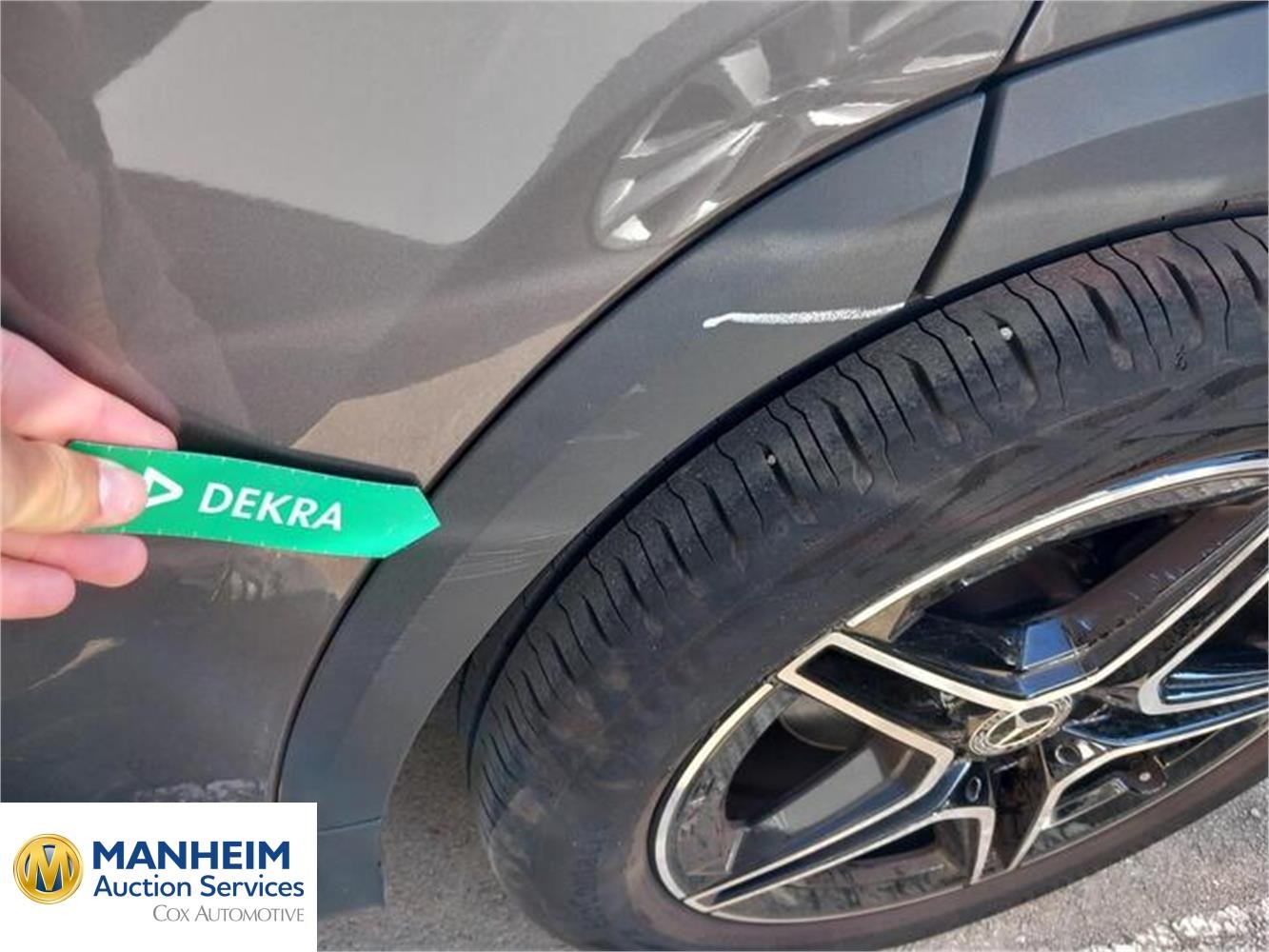 Foto Mercedes Benz GLA 48