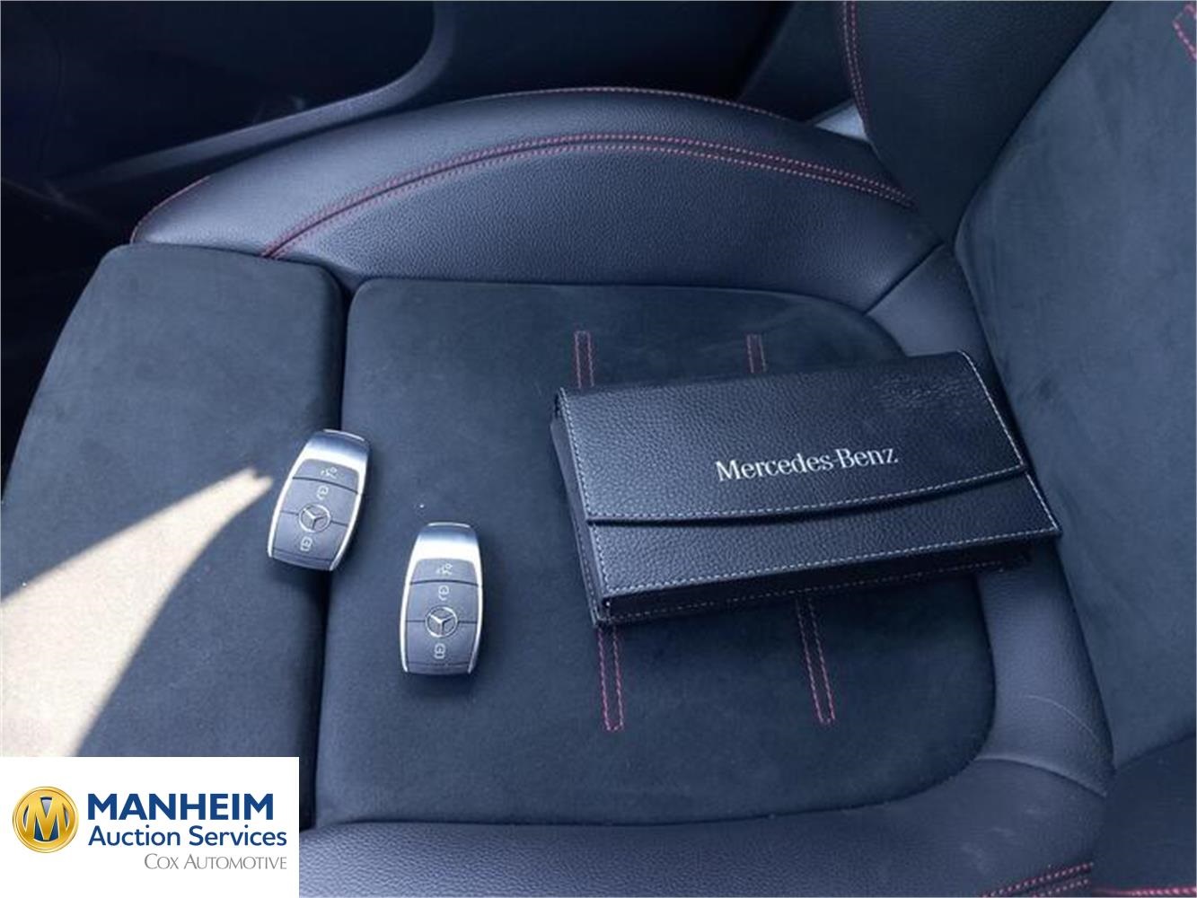 Foto Mercedes Benz GLA 61