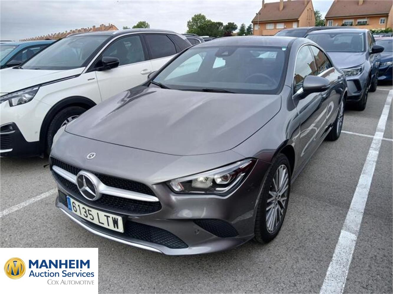 Foto Mercedes Benz CLA 27