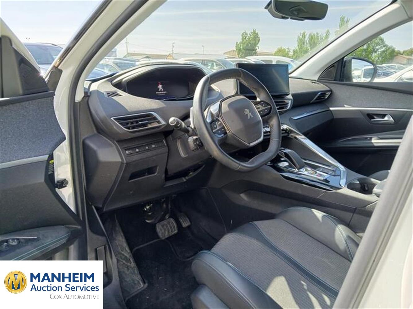 Foto Peugeot 3008 Hybrid 10