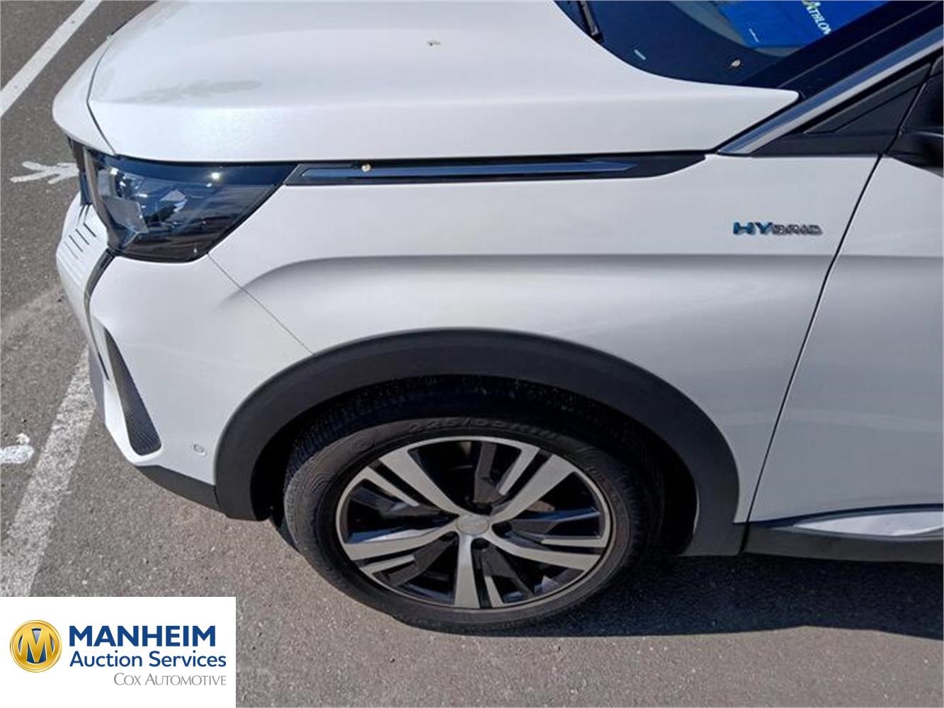 Foto Peugeot 3008 Hybrid 12