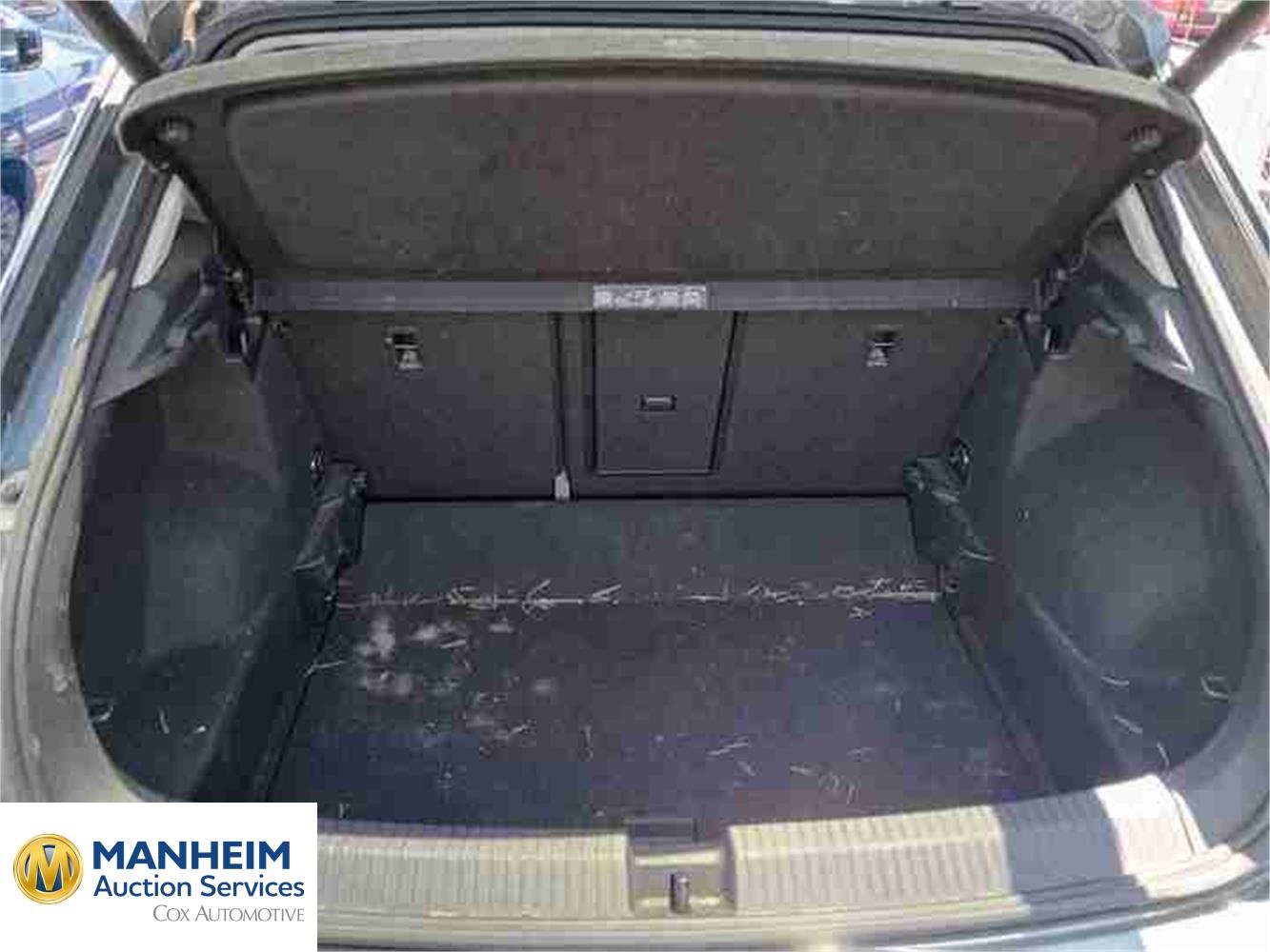 Foto Volkswagen T-Roc 7