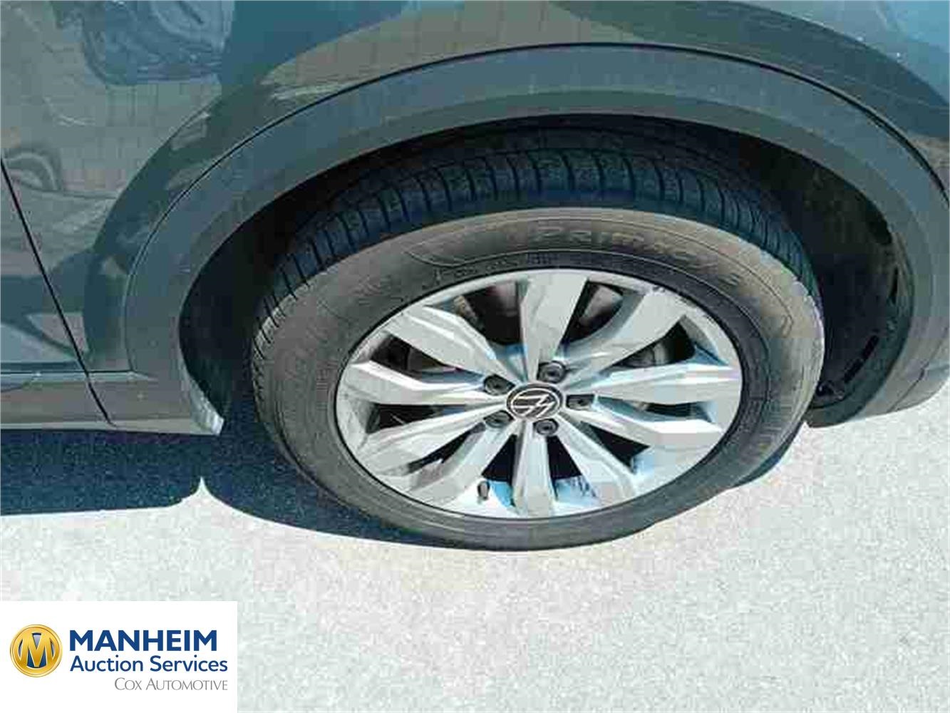 Foto Volkswagen T-Roc 10
