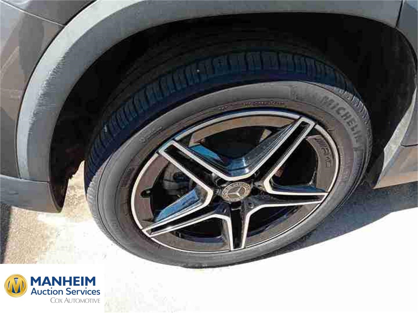 Foto Mercedes Benz GLA 11