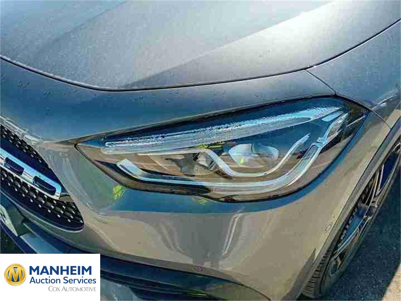 Foto Mercedes Benz GLA 15