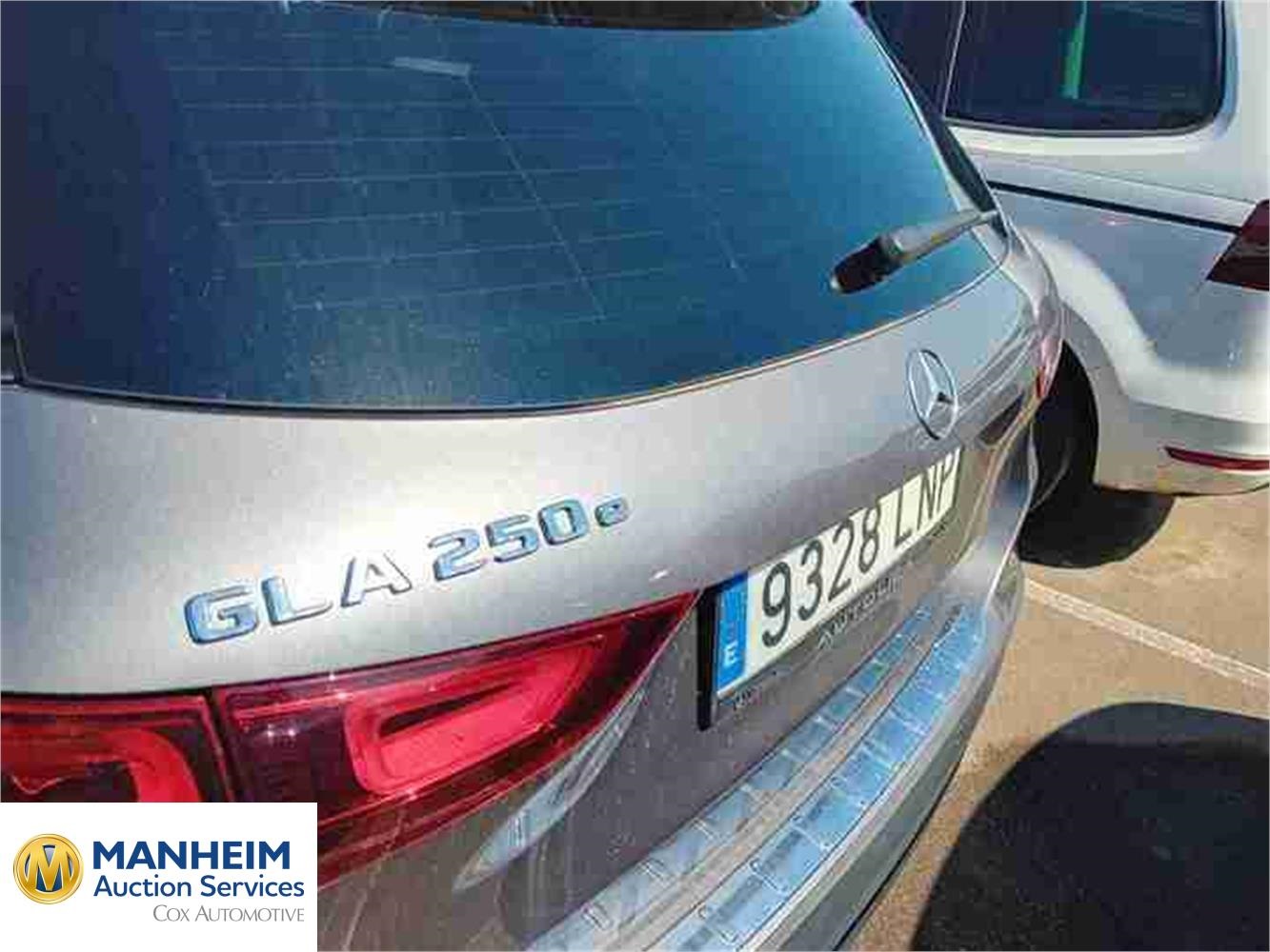 Foto Mercedes Benz GLA 29