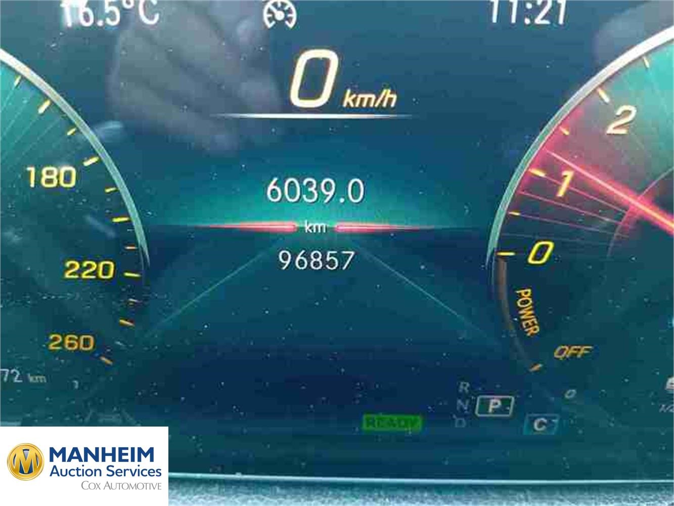 Foto Mercedes Benz GLA 43