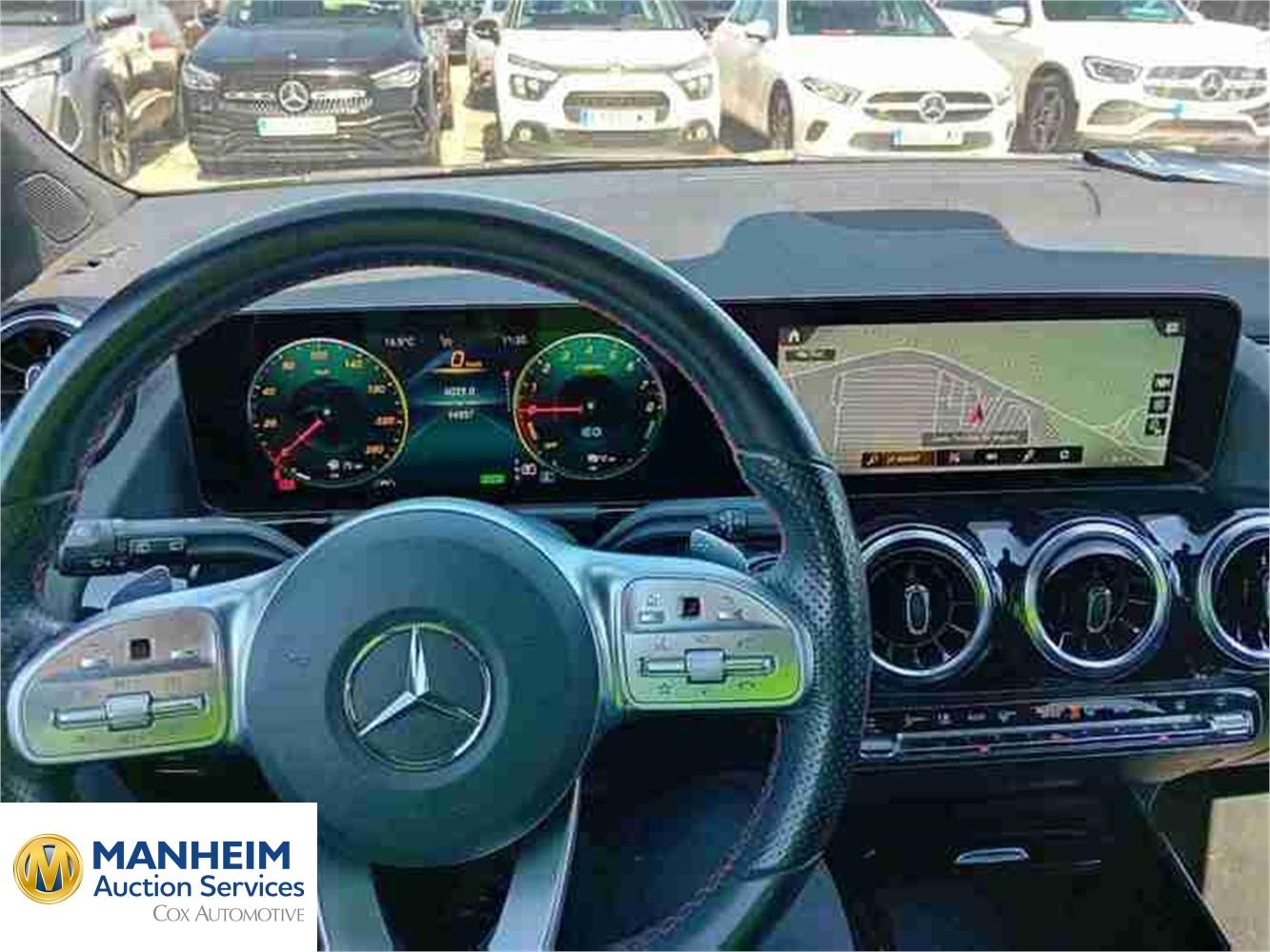 Foto Mercedes Benz GLA 44