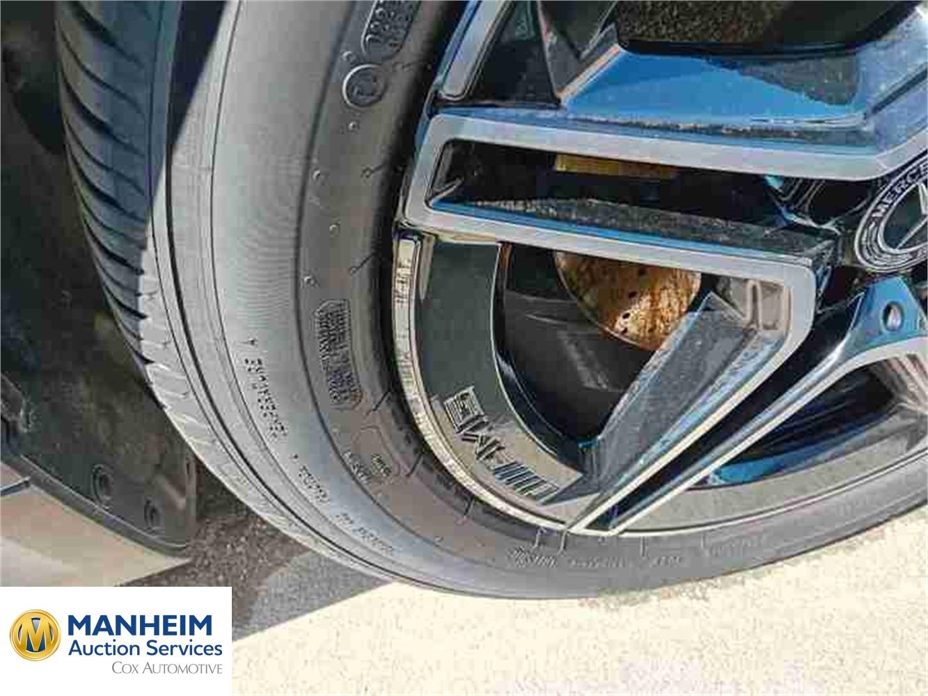 Foto Mercedes Benz GLA 48