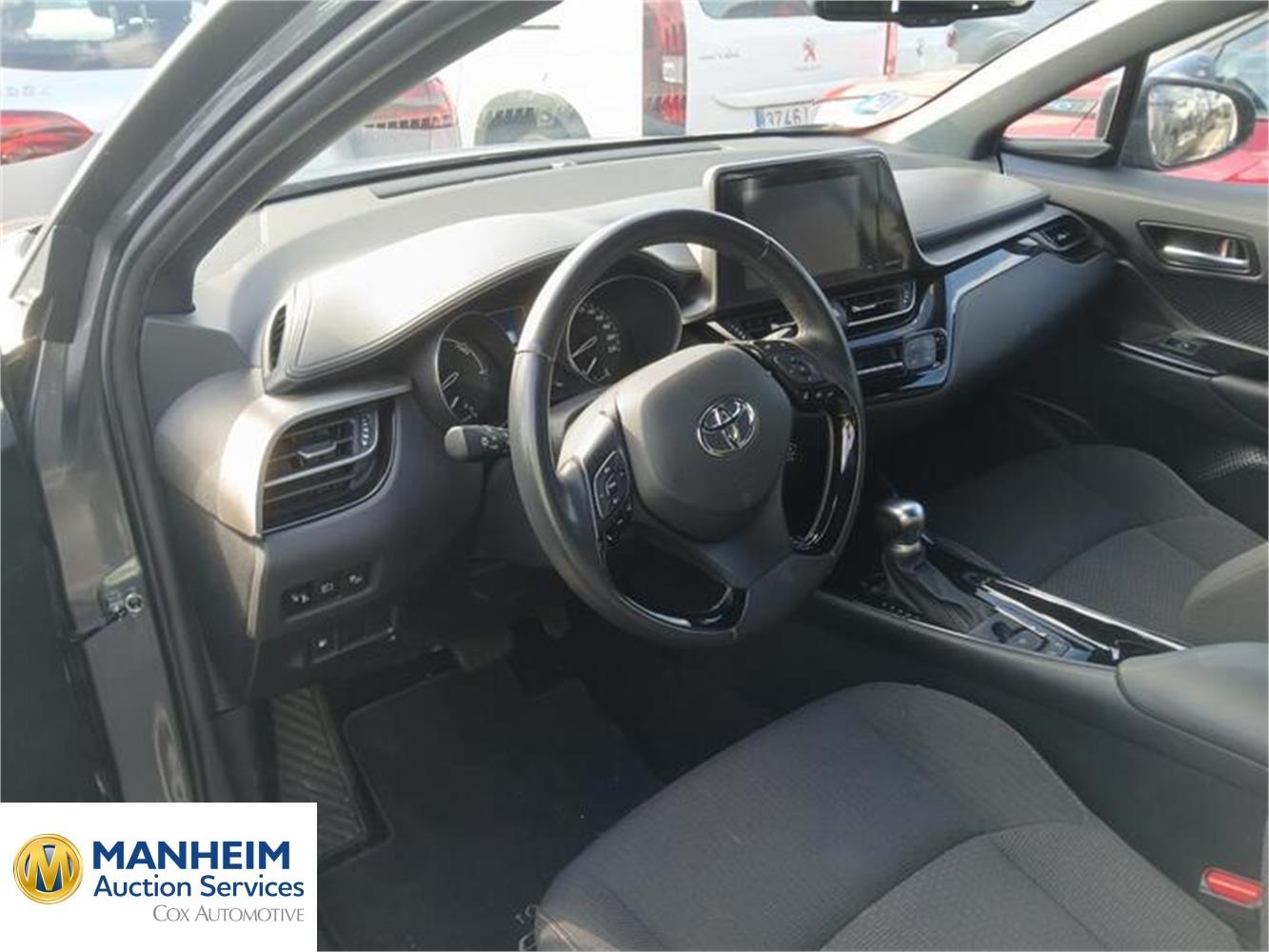 Foto Toyota C-HR 34