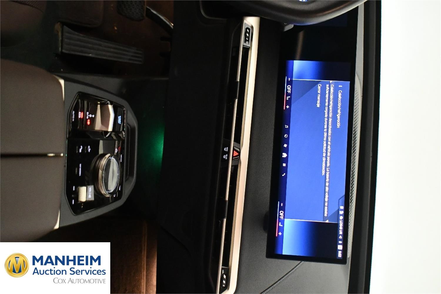 Foto BMW iX xDrive40 (I20) 10