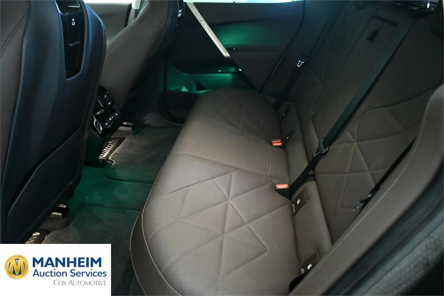 Foto BMW iX xDrive40 (I20) 11