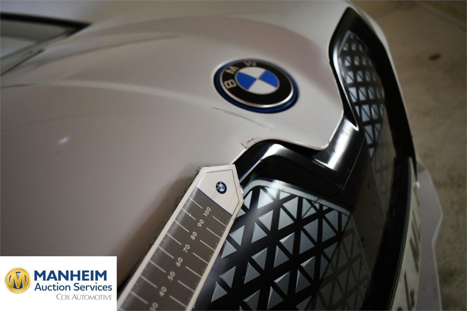 Foto BMW iX xDrive40 (I20) 38