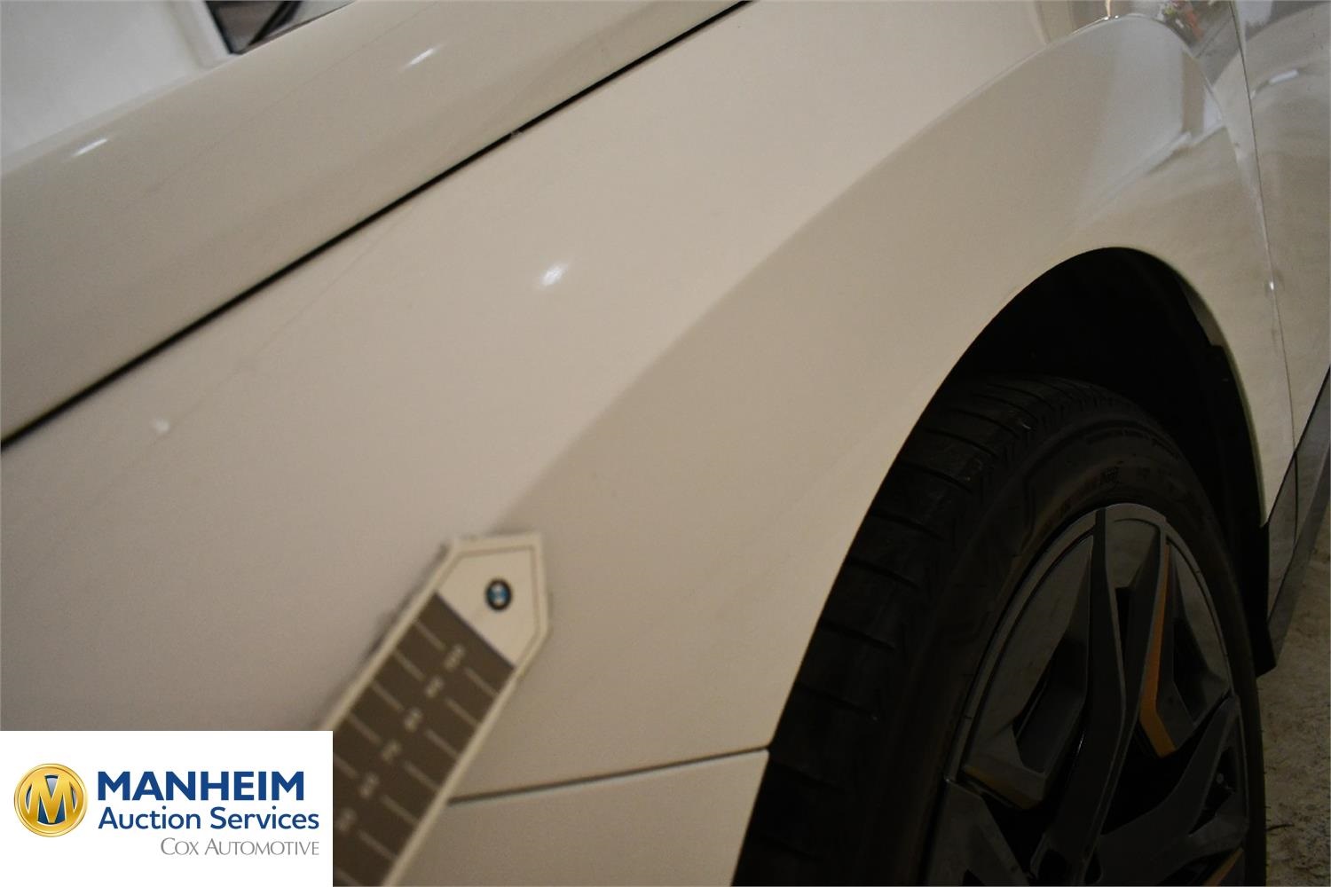 Foto BMW iX xDrive40 (I20) 42