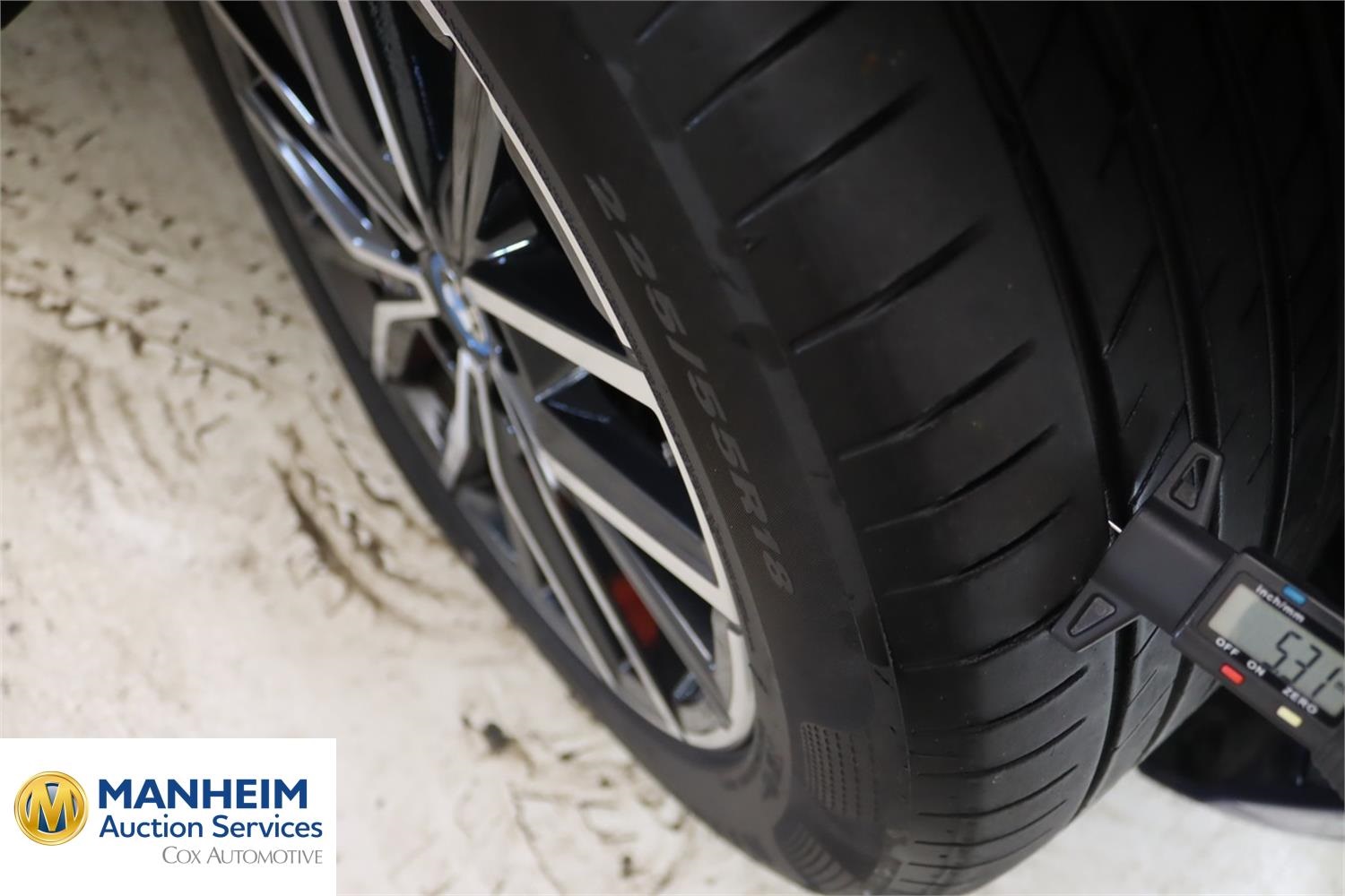 Foto BMW iX1 eDrive20 (U11) 24
