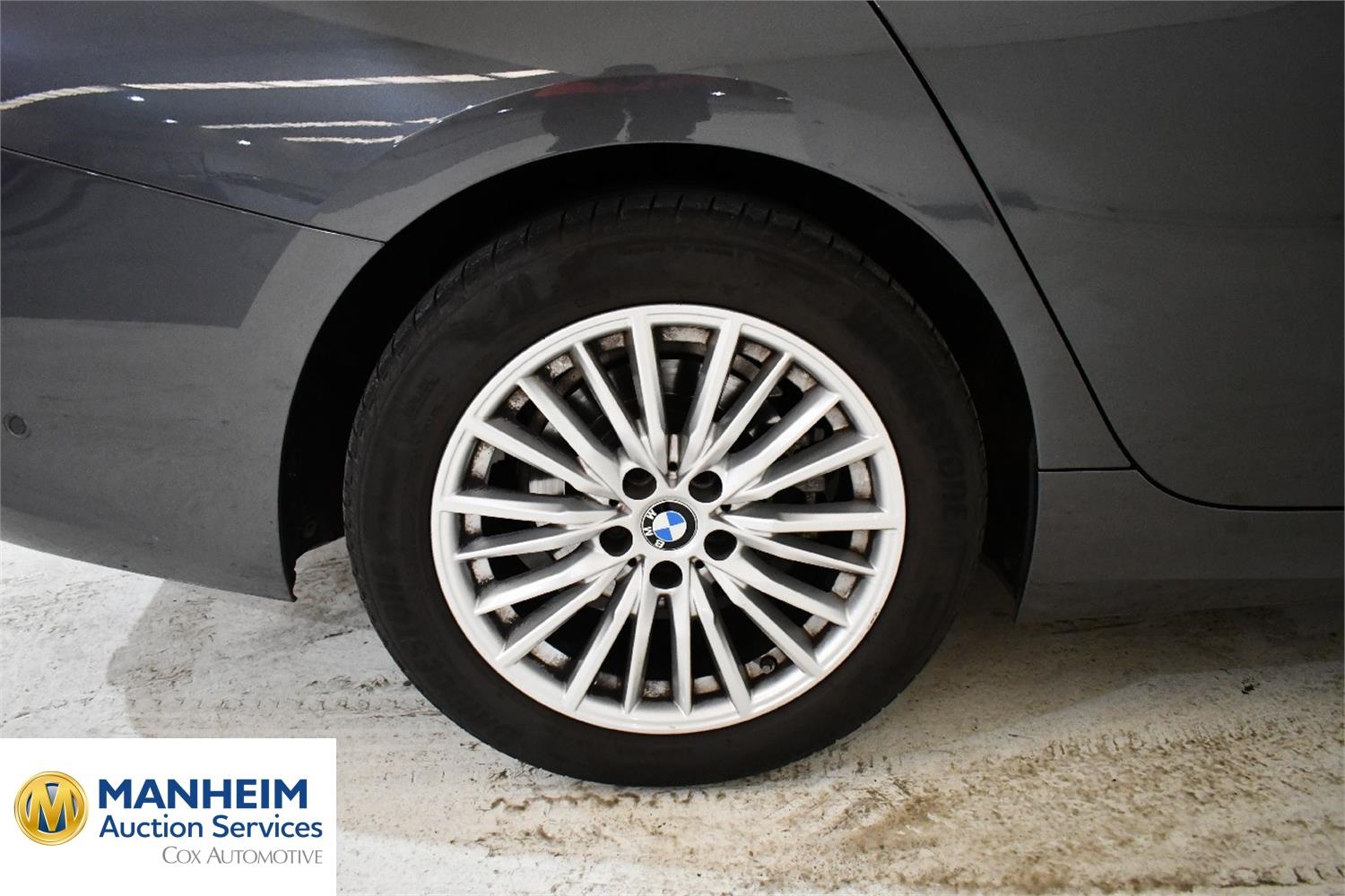 Foto KEEWAY 320d Berlina (G20) 31