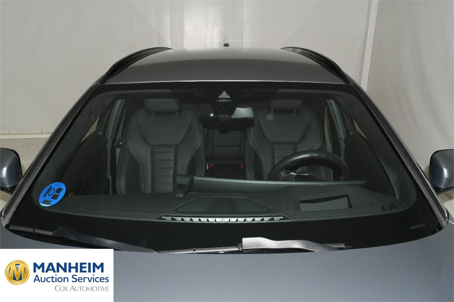 Foto BMW 330e xDrive Touring (G21) 35