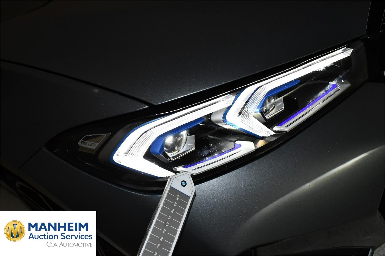 Foto BMW 330e xDrive Touring (G21) 41