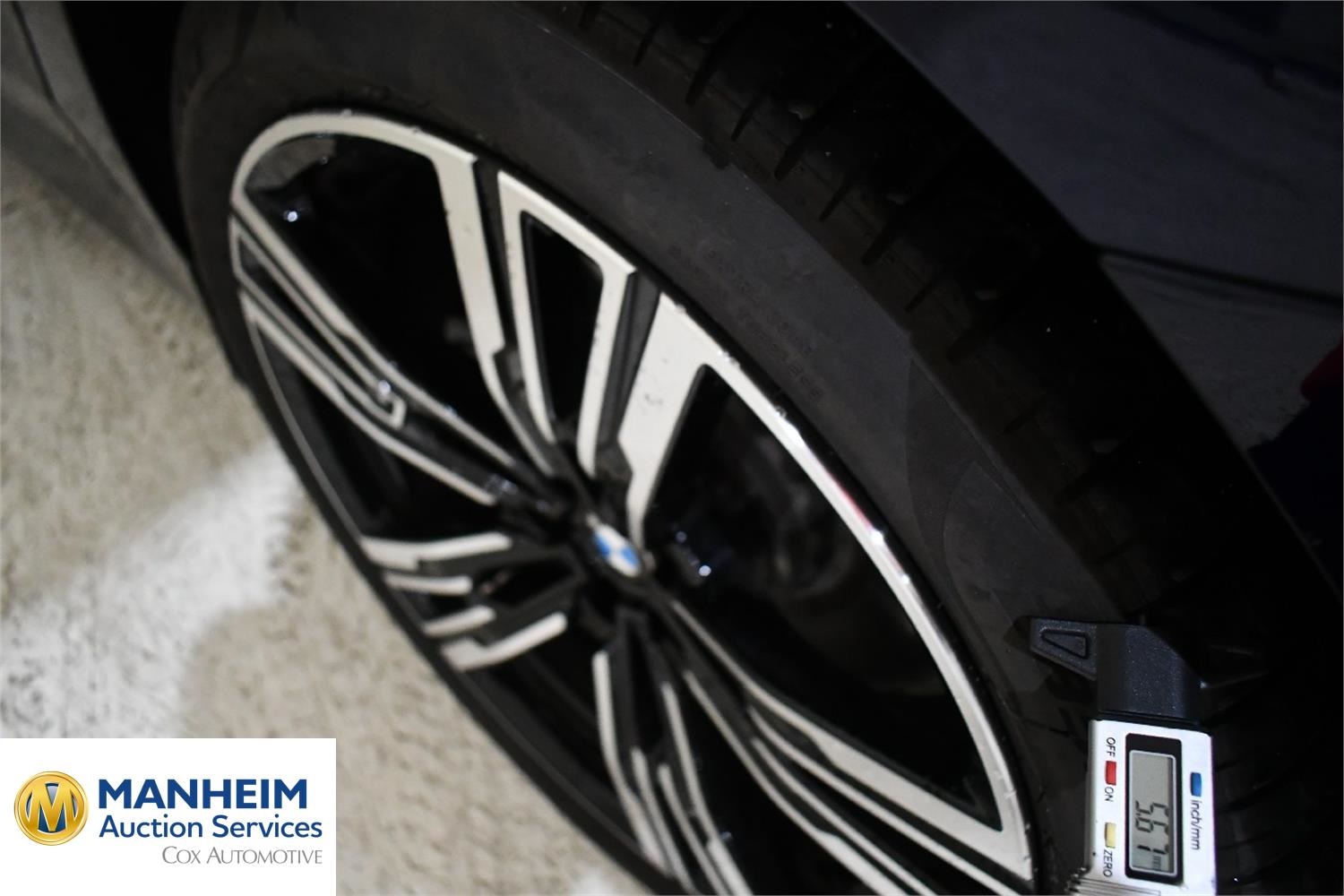 Foto BMW i7 xDrive 60 (G70) 23