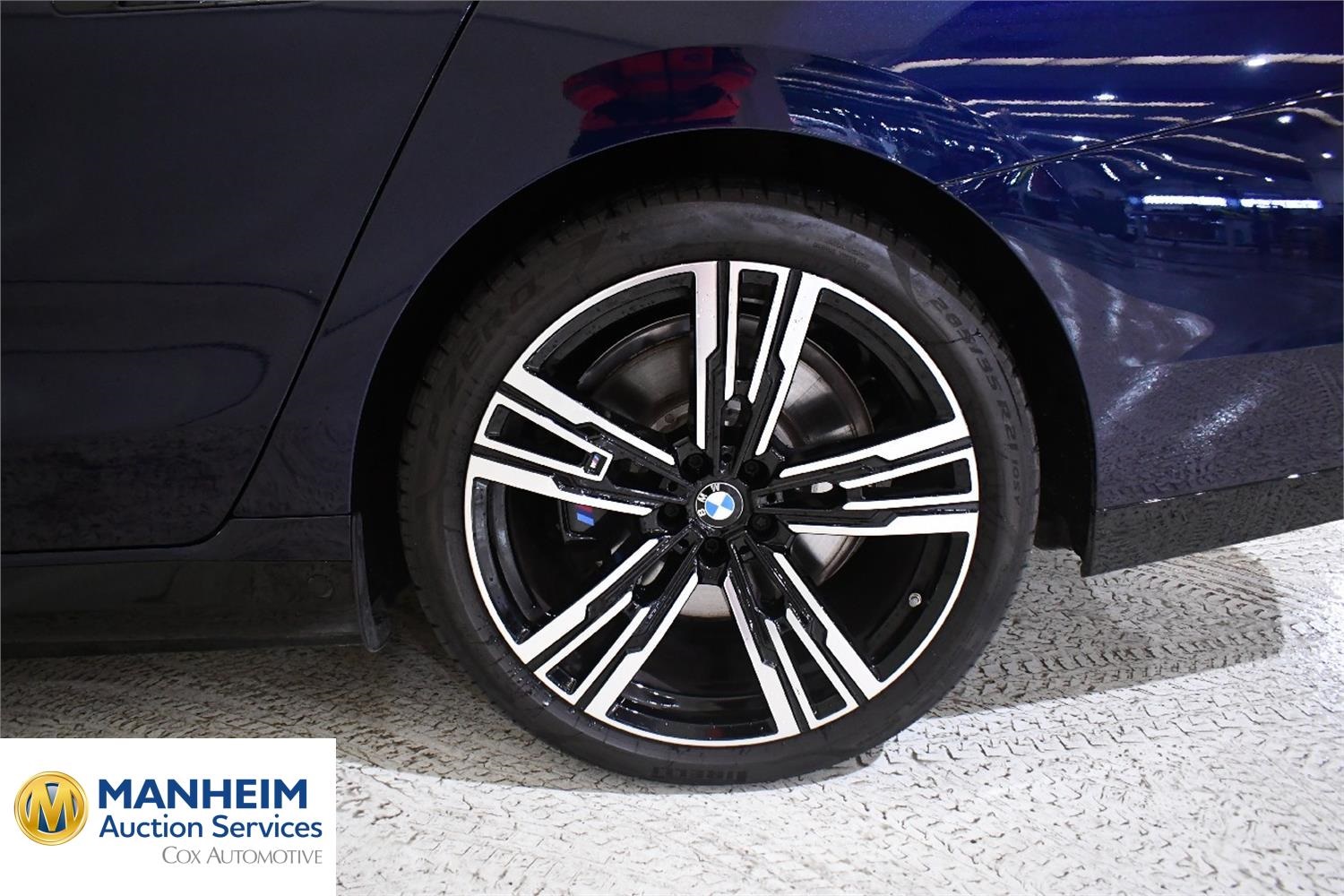 Foto BMW i7 xDrive 60 (G70) 33