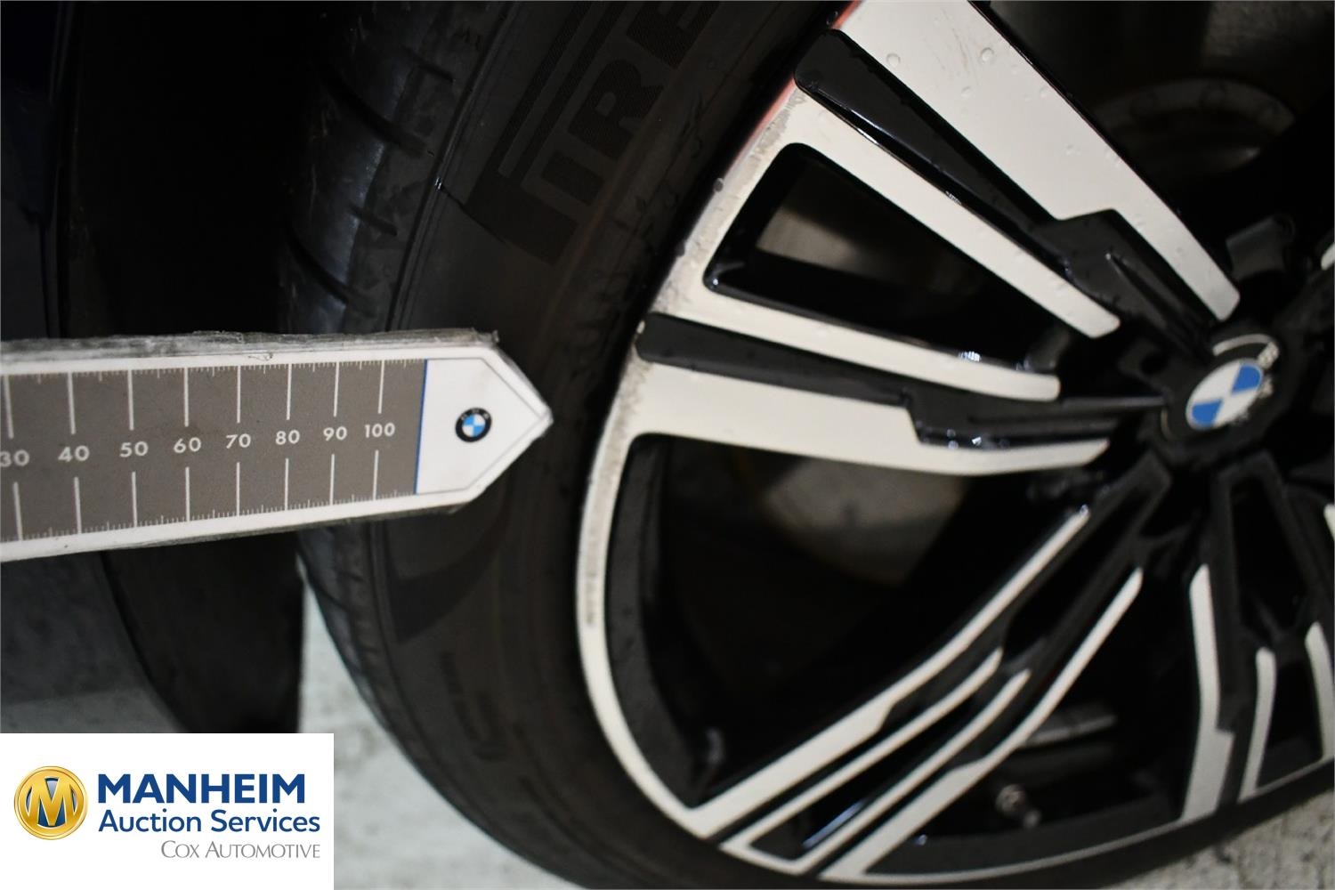 Foto BMW i7 xDrive 60 (G70) 46