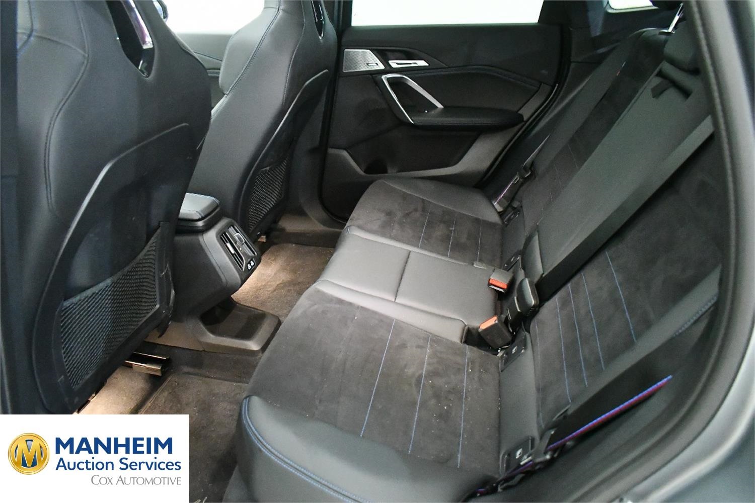 Foto BMW iX1 eDrive20 (U11) 11