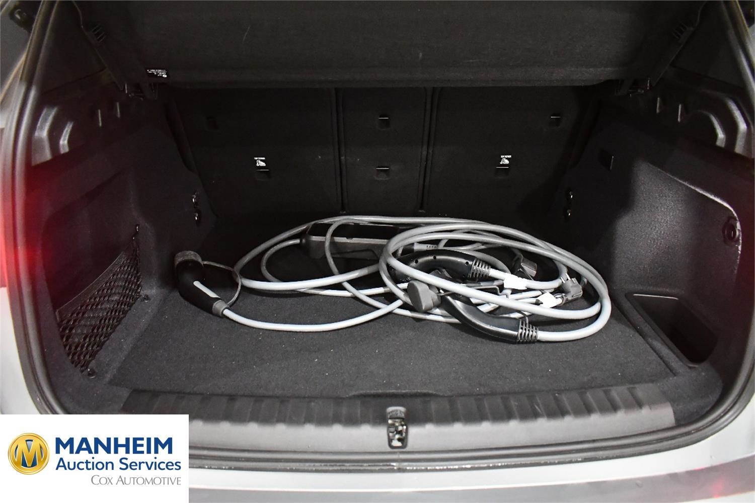 Foto BMW iX1 eDrive20 (U11) 12