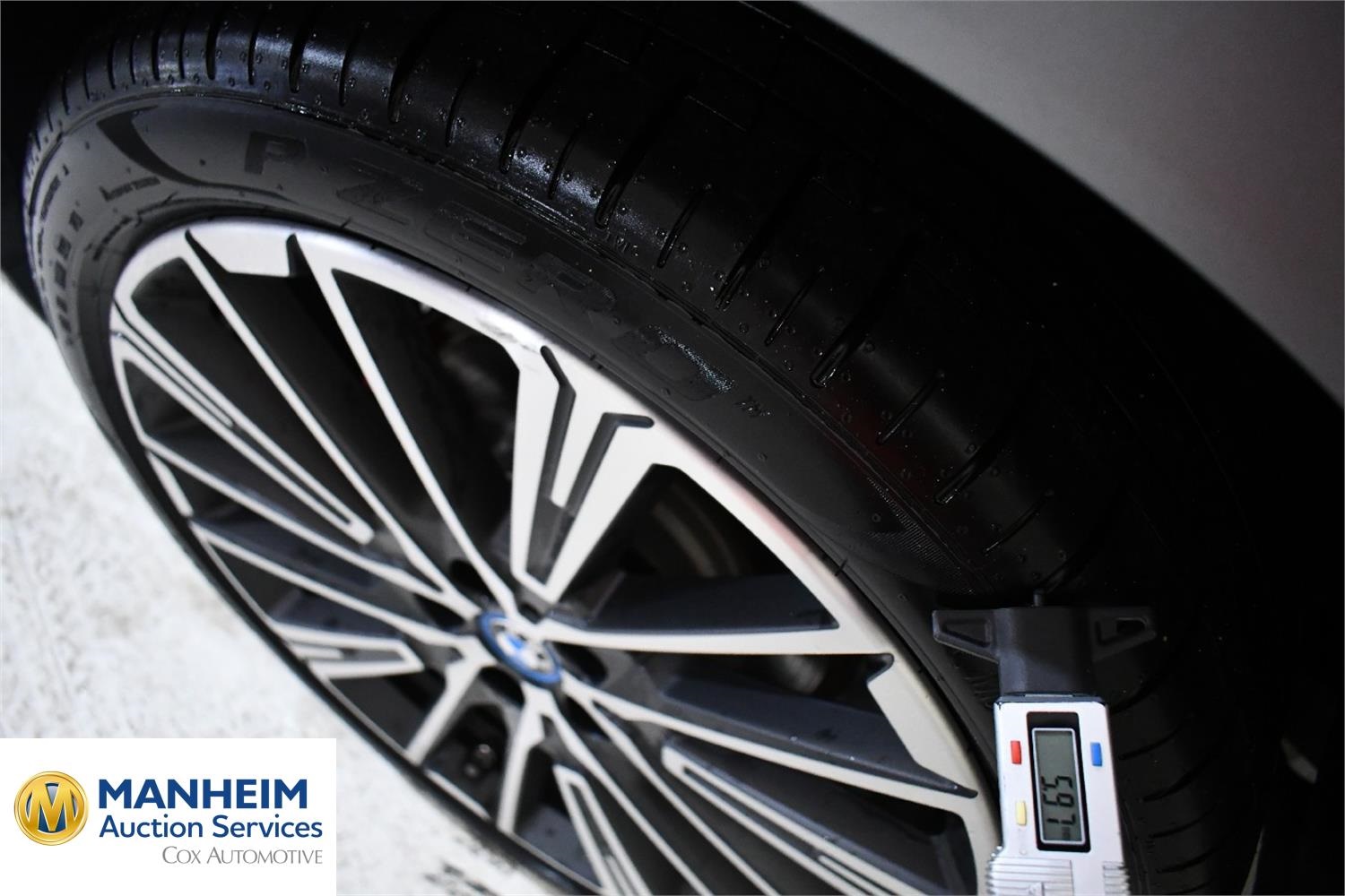 Foto BMW iX1 eDrive20 (U11) 23