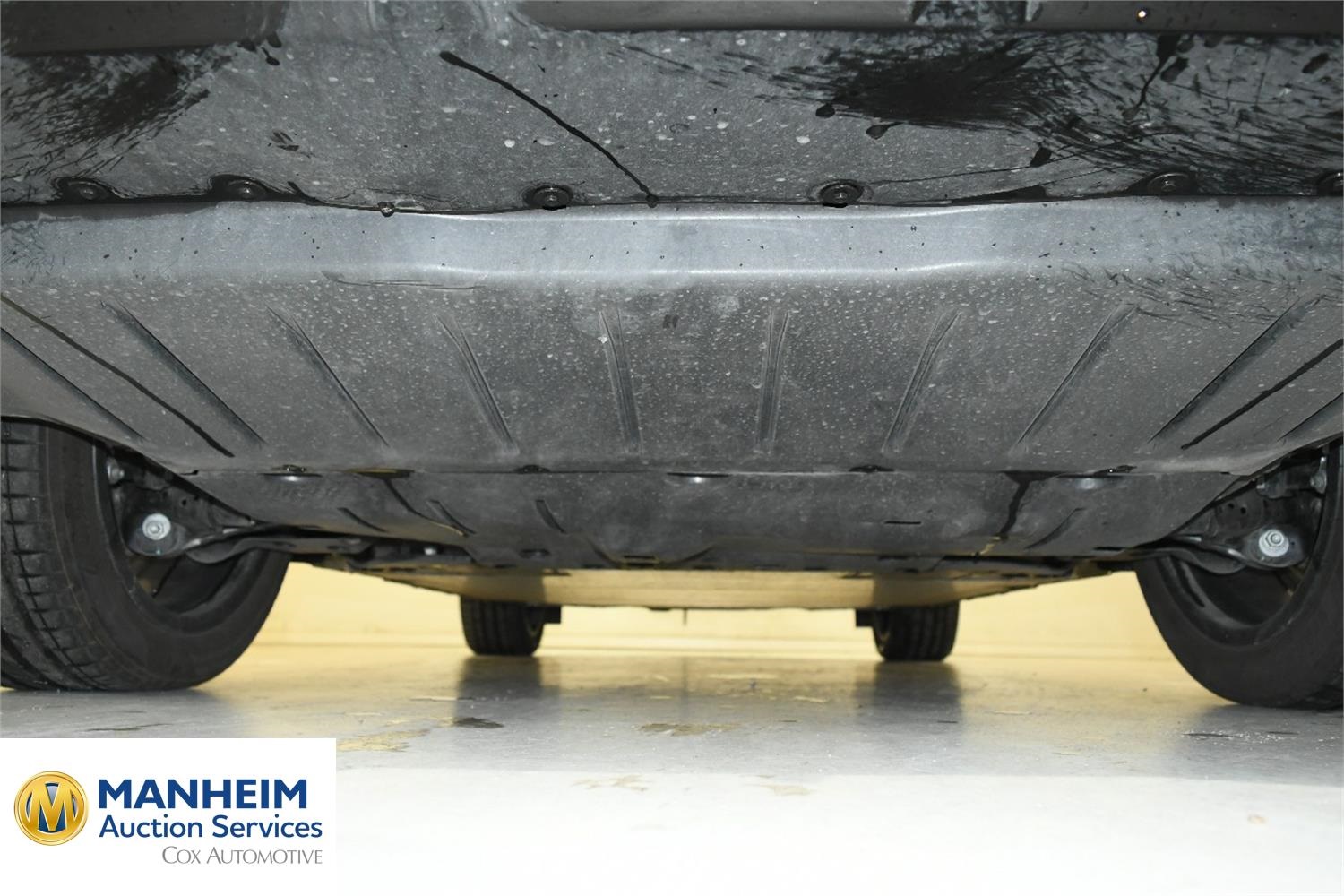 Foto BMW iX2 eDrive20 (U10) 28
