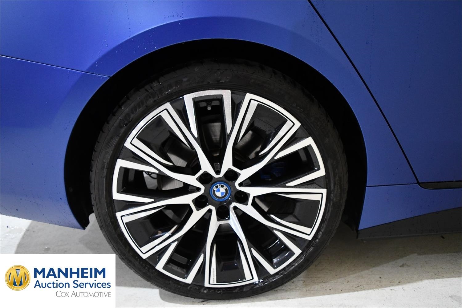 Foto BMW i4 M50 Gran Coupé (G26) 34